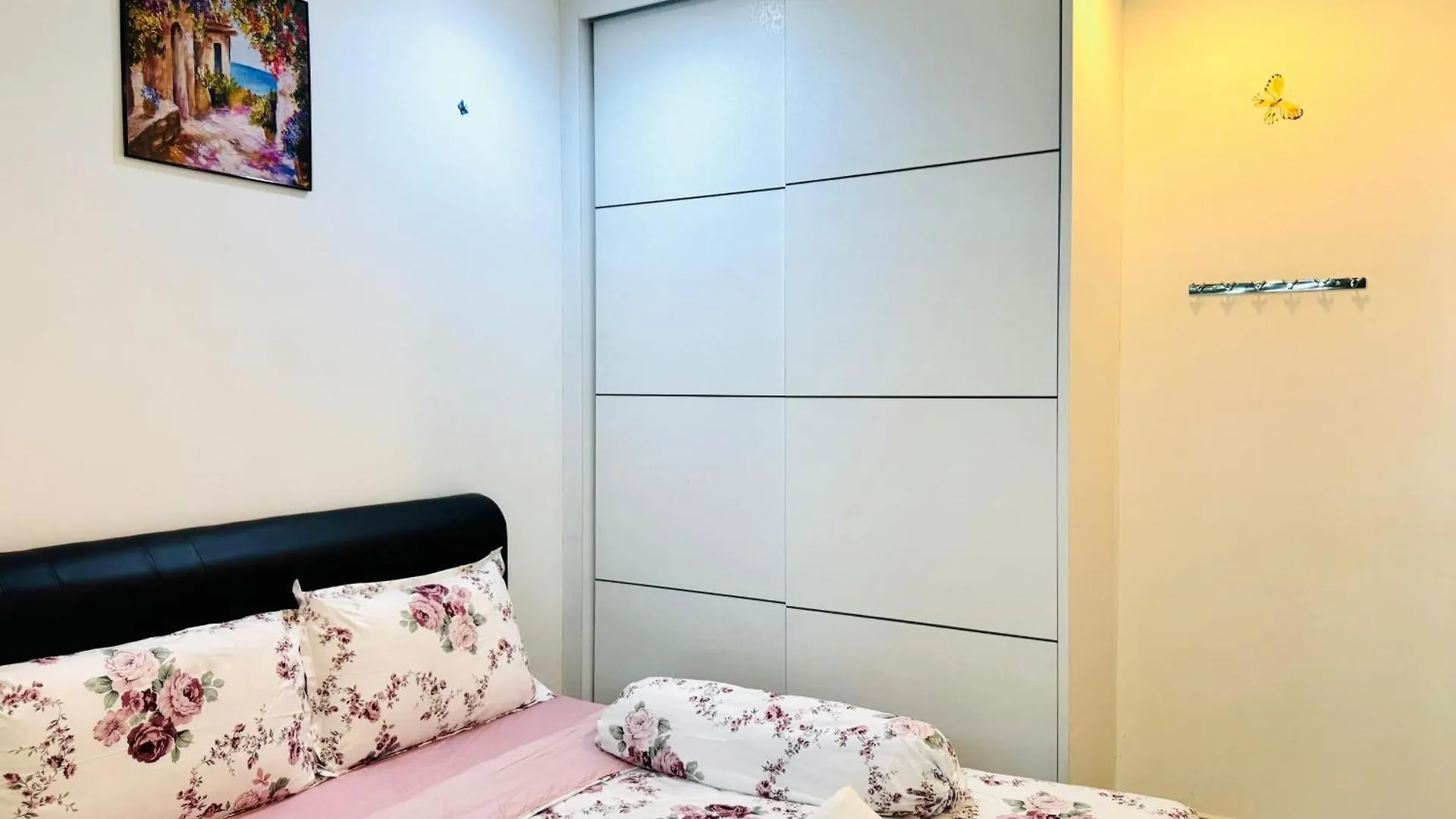 Hejmo Suites George Town 0*,  Malaysia